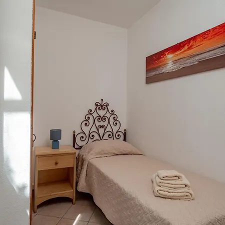 Casa Donatella, In Riva Al Mare! Сasa de vacaciones Cala Liberotto