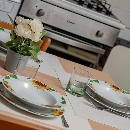 Casa Donatella, In Riva Al Mare! Holiday home *